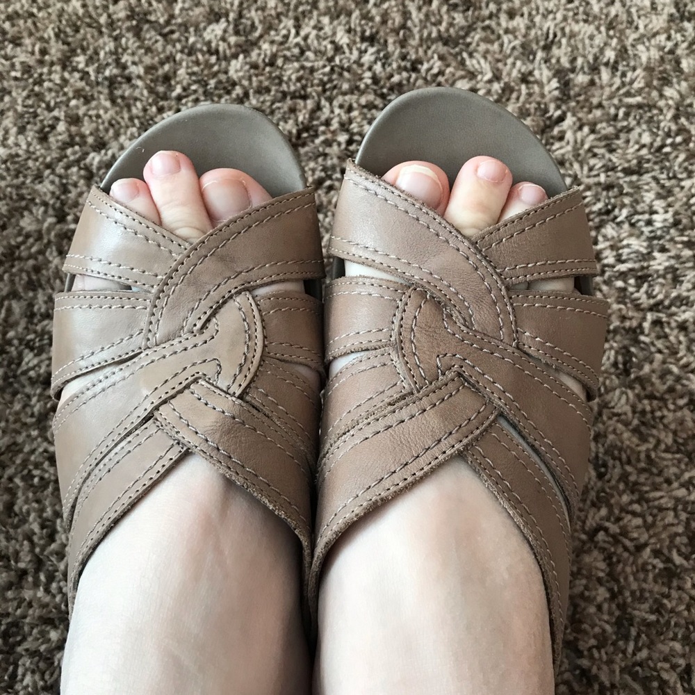 Natural Soul Wedges - Picture 2 of 4